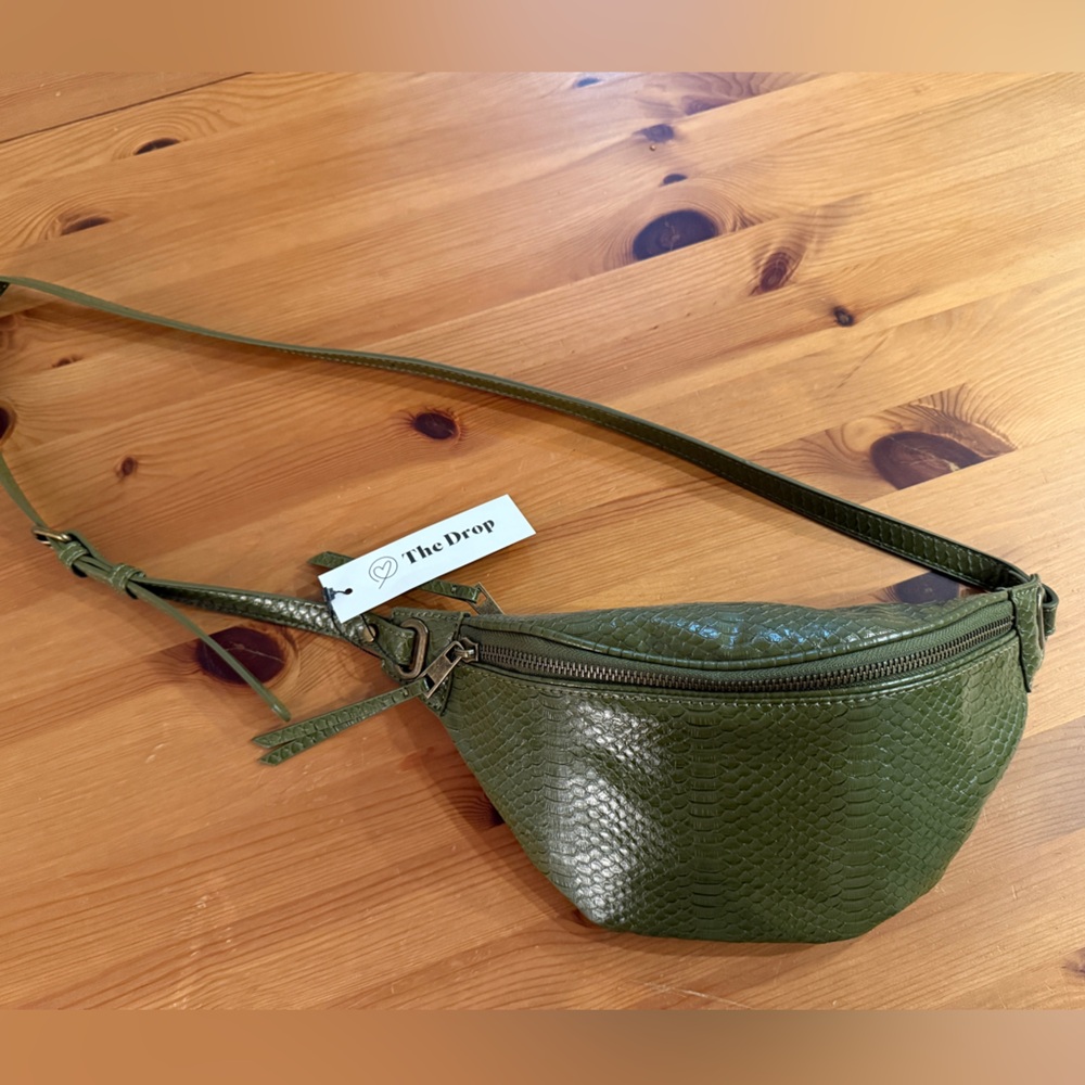 Green Croc Belt Bag